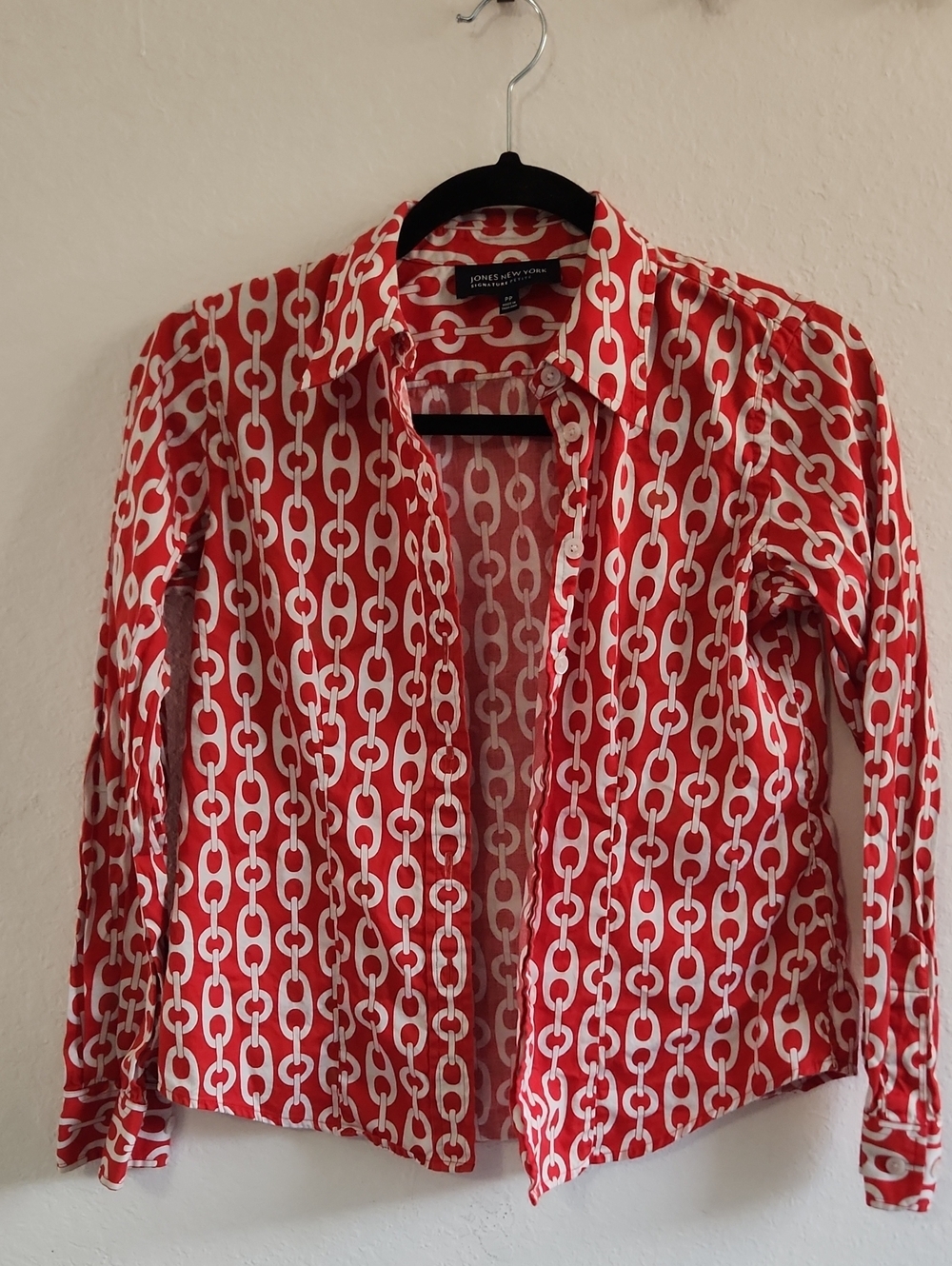 Retro Jones New York Signature Petite Chain Link Print Button-Down Top Size PP